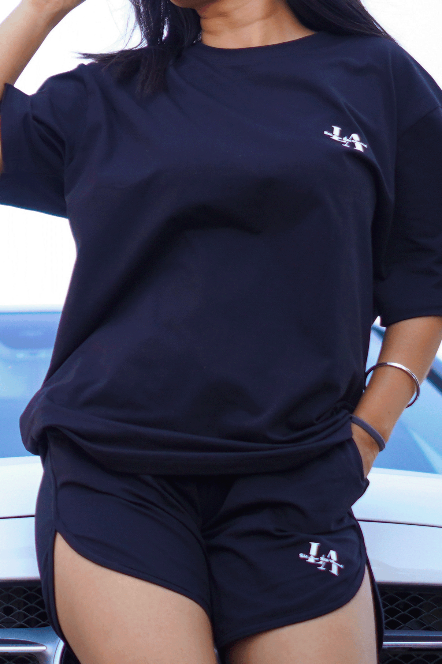 SUMMER SURVIVAL BLACK SHORTS